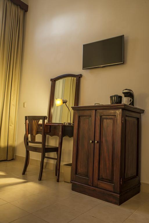 Hotel Real La Merced Granada Bagian luar foto