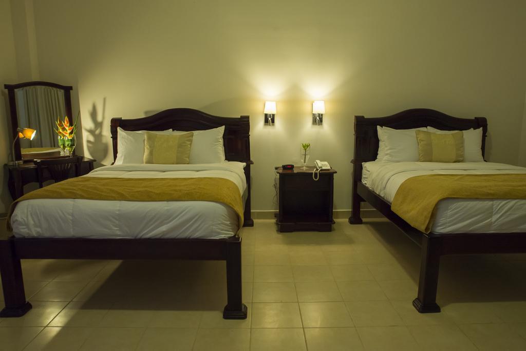 Hotel Real La Merced Granada Ruang foto